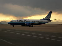 N373UA @ DEN - United Airlines 737-300. - by Francisco Undiks