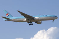 HL7531 @ VIE - Korean Air Boeing 777-200 - by Thomas Ramgraber-VAP