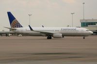 N24224 @ DEN - Continental Airlines 757-800 - by Francisco Undiks