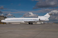 HZ-SKI @ VIE - Boeing 727-200 - by Yakfreak - VAP