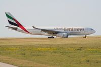A6-EAS @ VIE - Emirates A330-243 - by Dieter Klammer