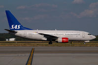 LN-RPK @ MXP - SAS Boeing 737-700 - by Yakfreak - VAP