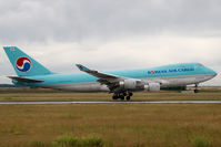 HL7466 @ VIE - Korean Air Boeing 747-400 - by Yakfreak - VAP