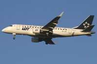 SP-LDC @ VIE - LOT - Polish Airlines Embraer 170 - by Thomas Ramgraber-VAP
