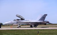 165796 @ DVN - F/A-18F at the Quad Cities Air Show