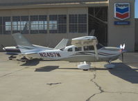 N2457M @ CMA - 2006 Cessna T206H, TURBO STATIONAIR TC, Lycoming TIO-540-AJ1A 310 Hp - by Doug Robertson