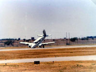 N10JP @ FTW - Emergency landing nose gear failure @1981 - by Zane Adams