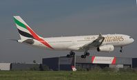A6-EAL @ LOWW - Emirates  A330 - by Dieter Klammer