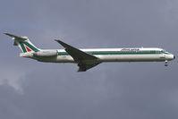 I-DATF @ LHR - Alitalia MDD MD80 - by Thomas Ramgraber-VAP