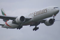 A6-EBW @ LHR - Emirates Boeing 777-300 - by Thomas Ramgraber-VAP