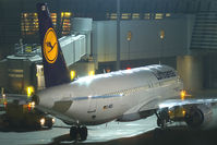 D-AIQS @ VIE - Lufthansa Airbus A320 - by Thomas Ramgraber-VAP