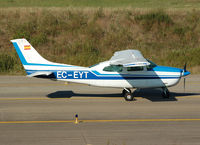 EC-EYT @ LEGE - Taxi for take off RWY 20. - by Jorge Molina