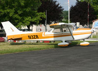 N3ZR @ LFCN - Parked here - by Shunn311