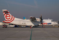 SP-EDB @ VIE - Eurolot ATR42 - by Yakfreak - VAP
