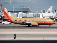 N335SW @ KLAS - Southwest Airlines / 1988 Boeing 737-3H4 - by Brad Campbell