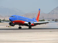 N662SW @ KLAS - Southwest Airlines / 1985 Boeing 737-3Q8 - by Brad Campbell