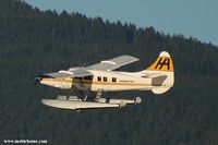 C-GHAS @ CXH - Seen over Grouse Mountain after take-off from Coal Harbour - by Michel Teiten ( www.mablehome.com )