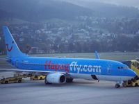 D-AHFZ @ LOWI - TUI Fly - by AustrianSpotter