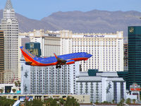 N718SW @ KLAS - Southwest Airlines / 1998 Boeing 737-7H4 - by Brad Campbell