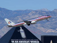 N660AM @ KLAS - American Airlines / 1992 Boeing 757-223 - by Brad Campbell
