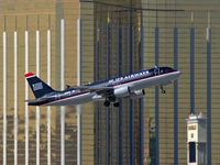 N122US @ KLAS - US Airways / 2000 Airbus Industrie A320-214 - by Brad Campbell