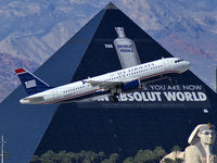 N678AW @ KLAS - US Airways / 2005 Airbus A320-232 - by Brad Campbell