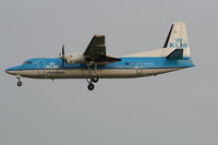 PH-KVE @ EBBR - arrival of flight KL1723 to rwy 25L - by Daniel Vanderauwera