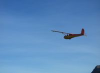 N6230L @ SZP - 1964 Schweizer SGU 2-22E Glider, second tow aloft/climbout by Mom flying N65124 'Spirit of Opec' - by Doug Robertson