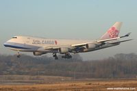 B-18717 @ ELLX - China Airlines cargo landing on the runway 26 - by Michel Teiten ( www.mablehome.com )