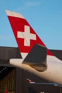 HB-JMK @ VIE - Swiss Airbus A340-300 - by Yakfreak - VAP