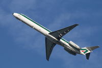 I-DAWQ @ EBBR - taking off of flight AZ159 from rwy 25R - by Daniel Vanderauwera