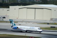 N933AT @ KFLL - Boeing 717-200 - by Mark Pasqualino