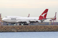 VH-OJE @ YSSY - Qantas 747-400 - by Andy Graf-VAP