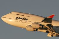 VH-OJI @ YSSY - Qantas 747-400 - by Andy Graf-VAP