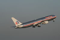 N371AA @ EBBR - flight AA089 is taking off from rwy 07R - by Daniel Vanderauwera