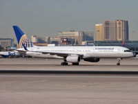 N17126 @ KLAS - Continental Airlines / 1998 Boeing 757-224 - by Brad Campbell