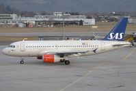OY-KBP @ LOWS - Scandinavian Airlines A319 - by Andy Graf-VAP