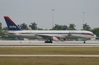 N621DL @ KPBI - Delta Airlines 757-200