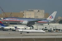 N750AN @ KMIA - American Airlines 777-200 - by Andy Graf-VAP