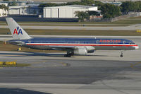 N191AN @ KFLL - American Airlines 757-200 - by Andy Graf-VAP