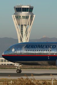 XA-APB @ BCN - Aeromexico Boeing 767-300 - by Yakfreak - VAP