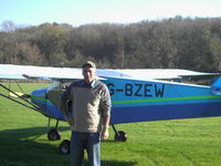 G-BZEW - Ready for take off! - by Zander Greig