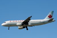 C-FTJQ @ CYVR - Air Canada - by Michel Teiten ( www.mablehome.com )