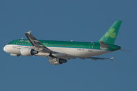 EI-DEB @ BCN - Aer Lingus Airbus 320 - by Yakfreak - VAP