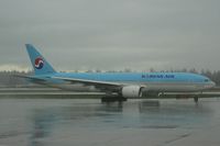 HL7734 @ KSEA - Korean Airlines 777 - by Michel Teiten ( www.mablehome.com )