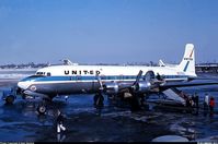N37563 - United Airlines - by Bob Garrard