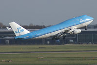 PH-BFK @ EHAM - KLM - Royal Dutch Airlines Boeing 747-400 - by Thomas Ramgraber-VAP