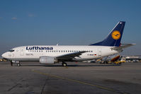 D-ABJE @ VIE - Lufthansa Boeing 737-500 - by Yakfreak - VAP