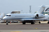 VH-VGX @ EGGW - Nice to see an Australian Global Express at Luton - by Terry Fletcher