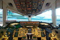 OE-LAY @ VIE - Austrian Airlines Boeing 767-300 - by Yakfreak - VAP
